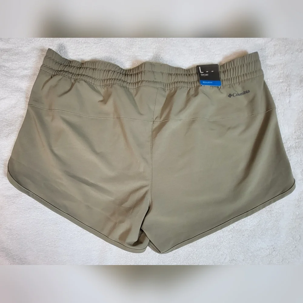 COLUMBIA Bogata Bay Stretch Shorts - Tan - Size Large (NWT) - Picture 7 of 9